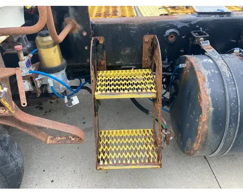 Autocar TRUCK Step (Fuel Tank, Fairing