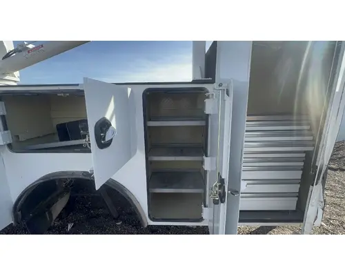 Autocrane C4500 Box  Bed