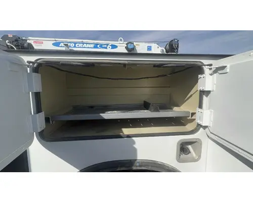 Autocrane C4500 Box  Bed