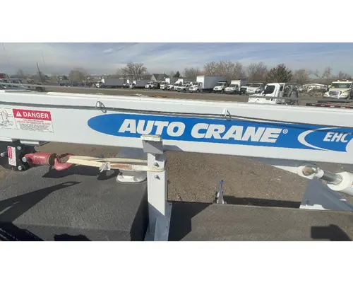 Autocrane C4500 Box  Bed