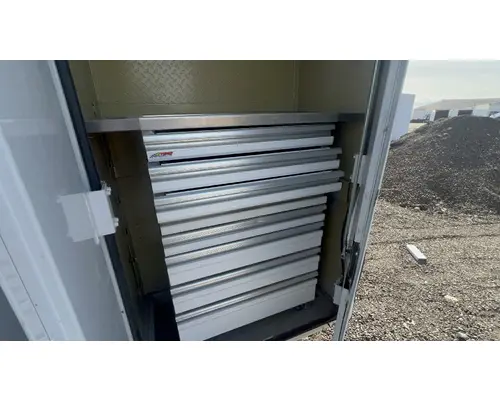 Autocrane C4500 Box  Bed