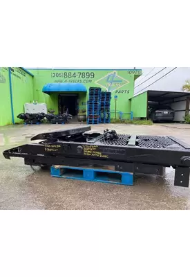 BARTLETT DOUBLE PISTON Fifth Wheel