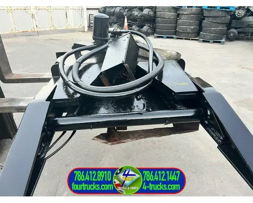 BARTLETT M92 DOUBLE PISTON Fifth Wheel