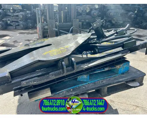 BARTLETT M92 DOUBLE PISTON Fifth Wheel