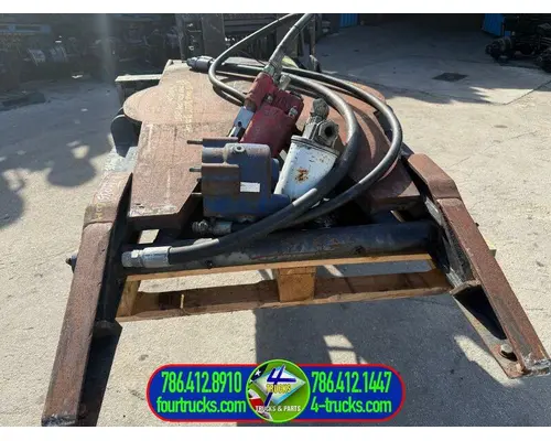 BARTLETT M92 DOUBLE PISTON Fifth Wheel