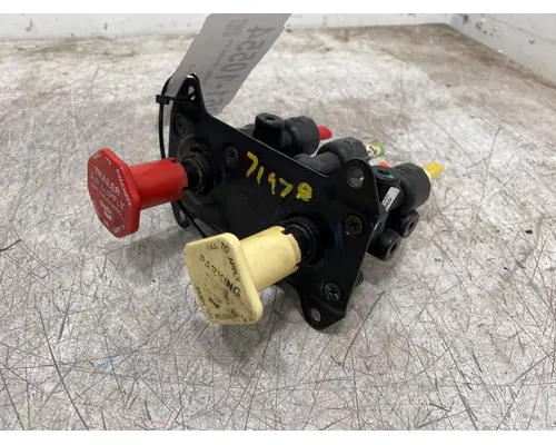 BENDIX 384 Brake Proportioning Valve