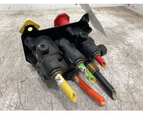 BENDIX 384 Brake Proportioning Valve