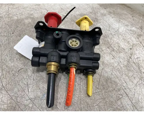 BENDIX 384 Brake Proportioning Valve