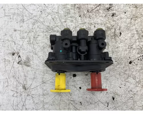 BENDIX 5002693 Brake Valve (Air)