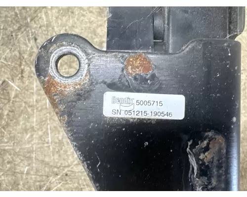 BENDIX 5005715 Fuel Pedal Assembly
