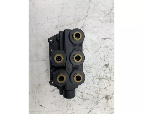 BENDIX 5005856 Brake Valve (Air)