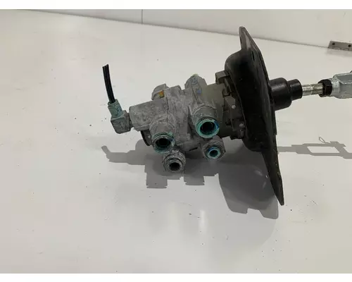 BENDIX 5006961 Brake Valve (Air)