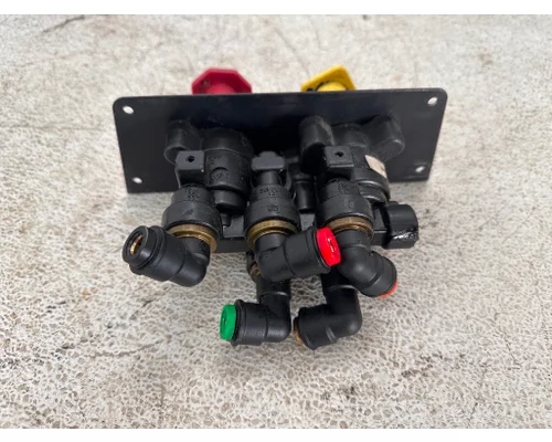 BENDIX 5013293 Brake Valve (Air)