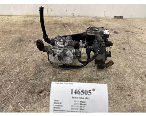 BENDIX 5013735 Brake Valve (Air)
