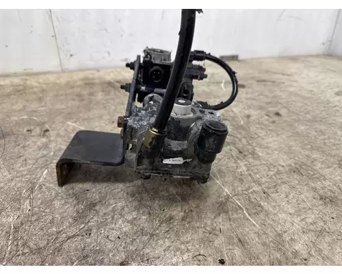 BENDIX 5013735 Brake Valve (Air)