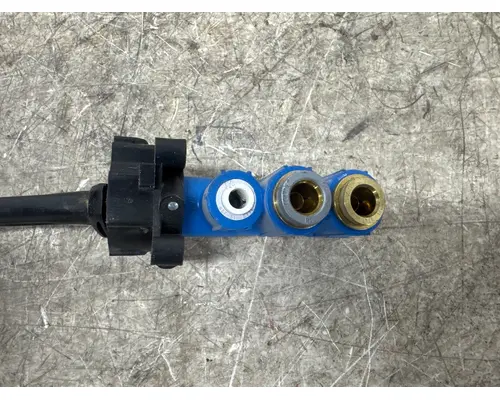 BENDIX 5015466 Brake Valve (Air)