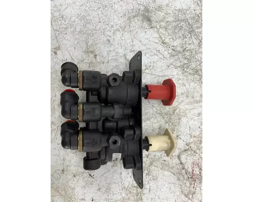 BENDIX 5018303 Brake Valve (Air)