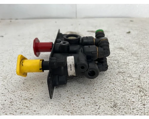 BENDIX 5018303 Brake Valve (Air)