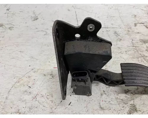 BENDIX 5020020 Fuel Pedal Assembly