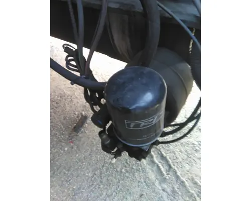 BENDIX AD-2 AIR DRYER (BRAKE)