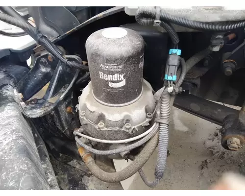BENDIX AD-9SI AIR DRYER (BRAKE)