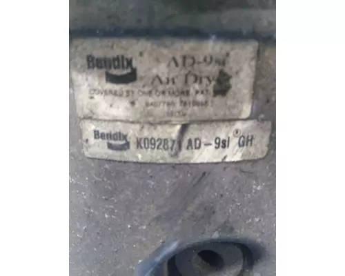 BENDIX AD-9SI AIR DRYER (BRAKE)