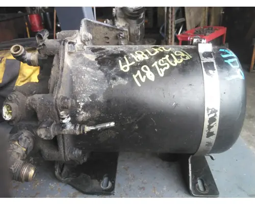 BENDIX AD-9 AIR DRYER (BRAKE)