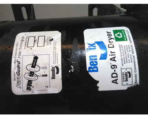 BENDIX AD-9 AIR DRYER (BRAKE)