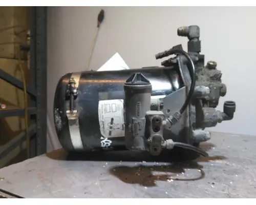 BENDIX AD-9 AIR DRYER (BRAKE)