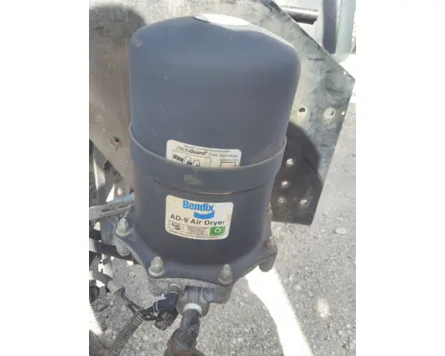 BENDIX AD-9 AIR DRYER (BRAKE)
