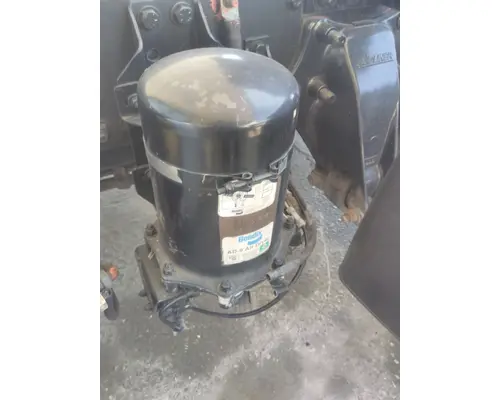 BENDIX AD-9 AIR DRYER (BRAKE)