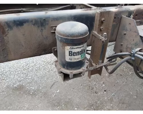 BENDIX AD-9 AIR DRYER (BRAKE)