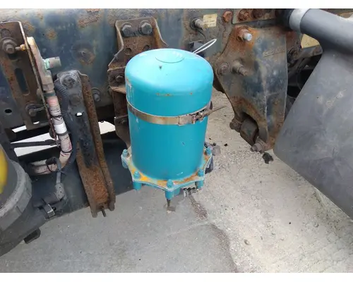 BENDIX AD-9 AIR DRYER (BRAKE)
