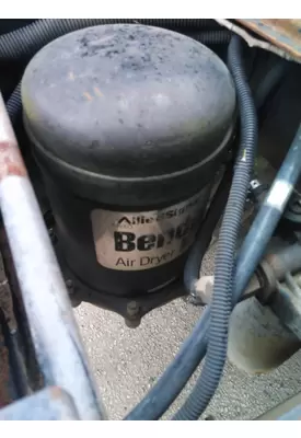 BENDIX AD-9 AIR DRYER (BRAKE)