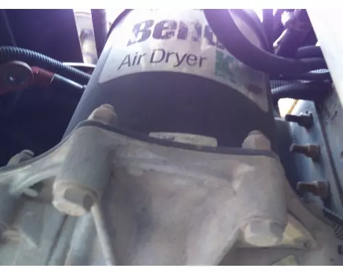 BENDIX AD-9 AIR DRYER (BRAKE)