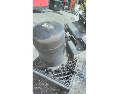 BENDIX AD-9 AIR DRYER (BRAKE)