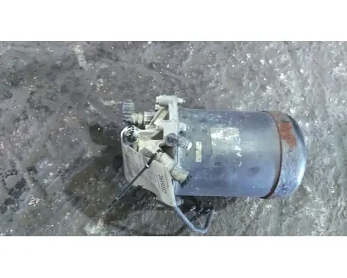 BENDIX AD-9 AIR DRYER (BRAKE)