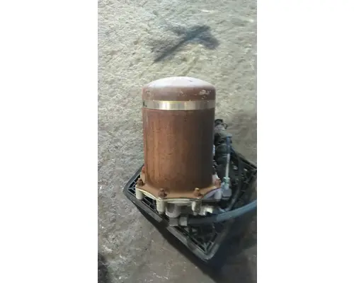 BENDIX AD-9 AIR DRYER (BRAKE)