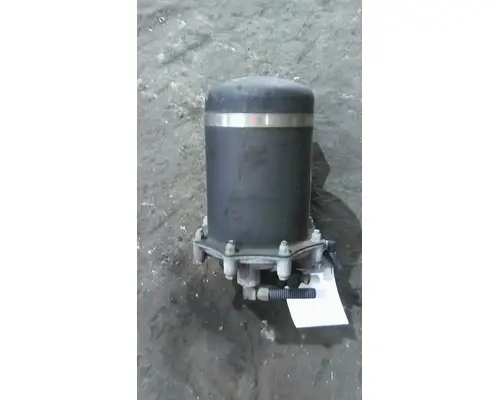 BENDIX AD-9 AIR DRYER (BRAKE)