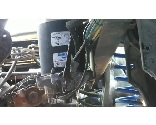 BENDIX AD-9 AIR DRYER (BRAKE)