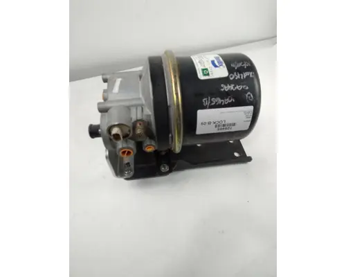 BENDIX AD-IP AIR DRYER