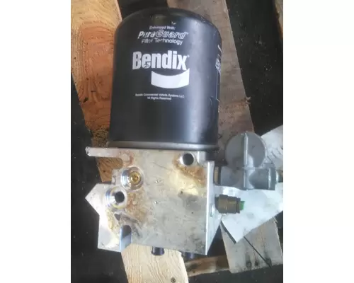 BENDIX AD-IS AIR DRYER (BRAKE)