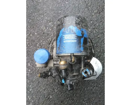 BENDIX AD-IS AIR DRYER (BRAKE)