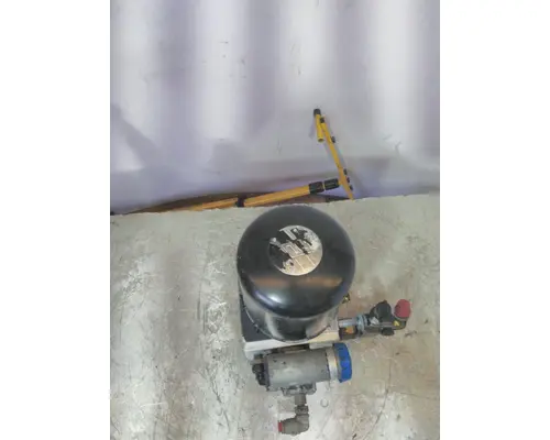 BENDIX AD-IS AIR DRYER (BRAKE)