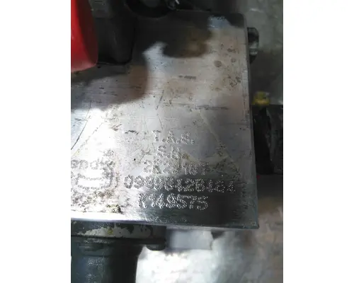 BENDIX AD-IS AIR DRYER (BRAKE)
