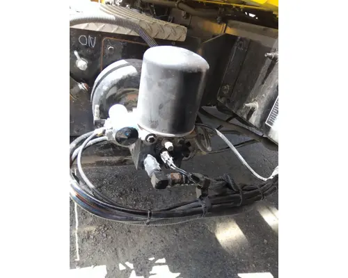 BENDIX AD-IS AIR DRYER (BRAKE)