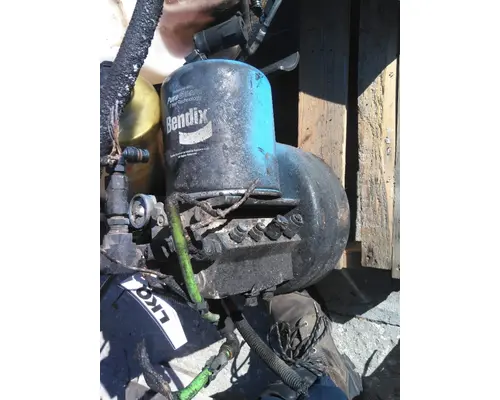 BENDIX AD-IS AIR DRYER (BRAKE)