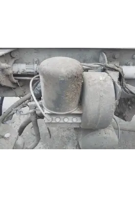 BENDIX AD-IS AIR DRYER (BRAKE)