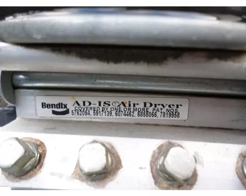 BENDIX AD-IS AIR DRYER (BRAKE)