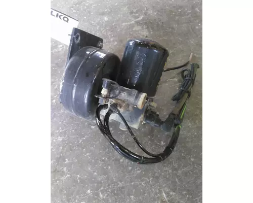 BENDIX AD-IS AIR DRYER (BRAKE)